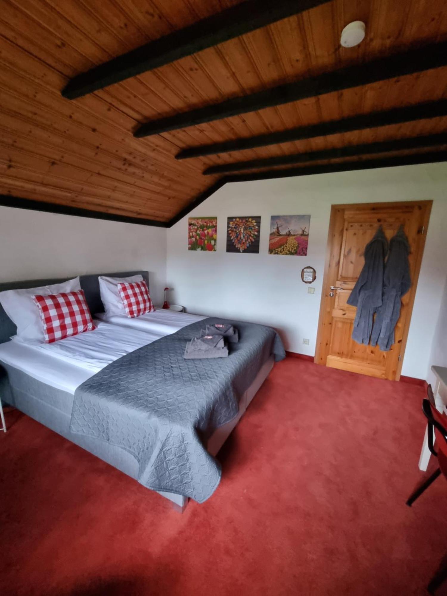 ألتينار B&B Am Sahrbach المظهر الخارجي الصورة